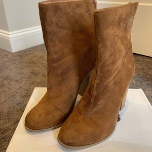 Tan ankle boots - Faux suede - block heel